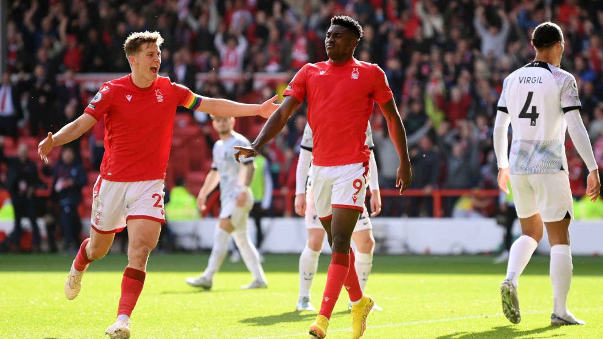 过高预期的 过高预期的